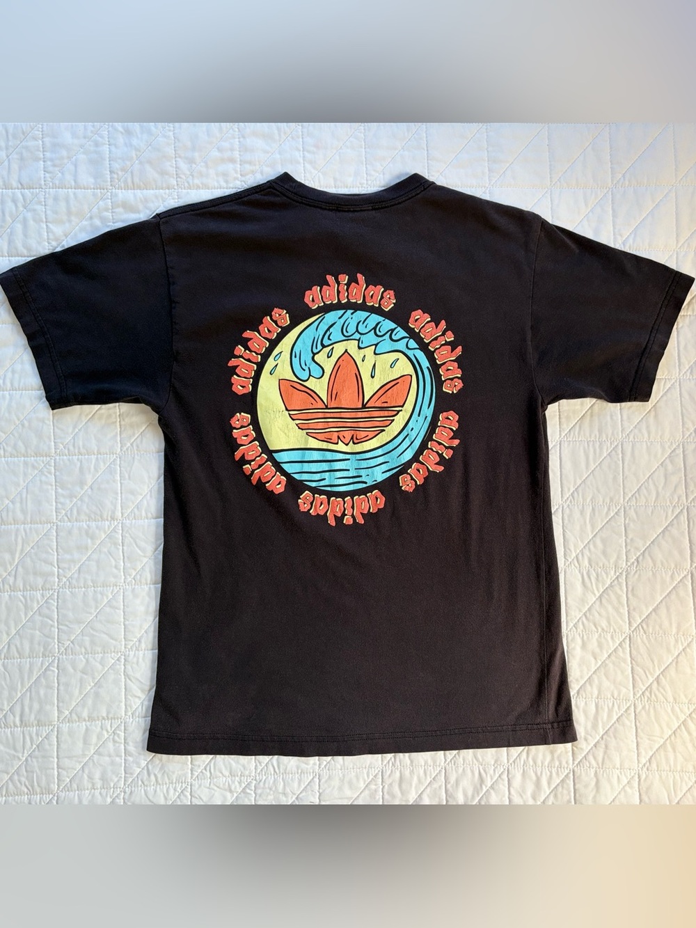 Adidas Men’s Black Graphic Tee Small - Retro Sun & Surf Design